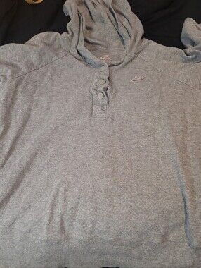 Nike Women's Gray Hooded Henley Sweatshirt SIZE M 8-10